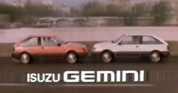 Be Mesmerized By A 30-Year-Old Comercial: These Cars Are Waltzing!