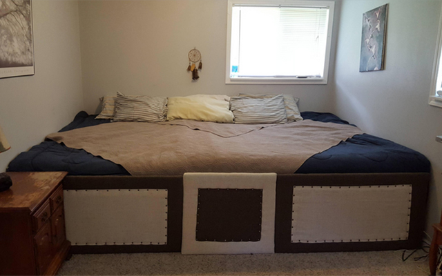 Do Your 5 Cats And 2 Dogs Want To Sleep With You? A Couple’s Made A Huge Bed For It!