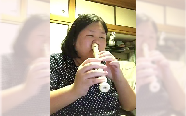 [VIDEO] WTF That’s Not A Nose Flute – It’s A Recorder FFS! But Her Performance Is Hilariously Beautiful