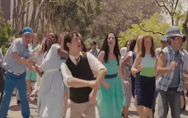 100 Movie Dance Scenes Mashed-Up To Uptown Funk.  How Many Do You Know?