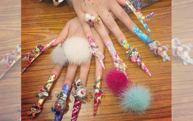 10 Lovely Nail Art Designs To Ring In The New Year – Stephanie Daily