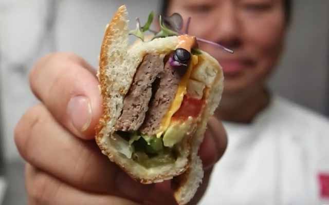 Master Sushi Chef Transforms Big Mac Into High-Class Sushi Roll
