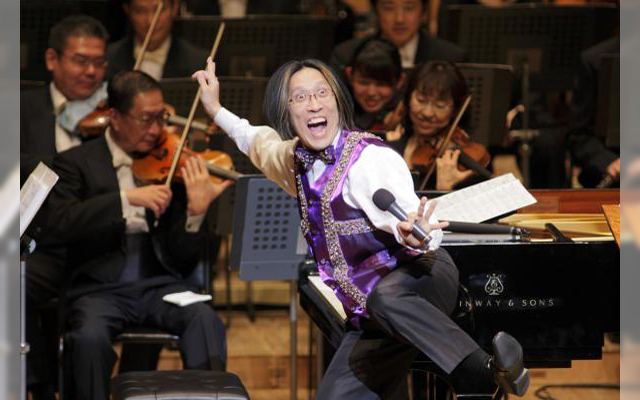 Beethoven’s Symphony No. 5 Mixed With Mambo No. 5 By Japanese Orchestra:  Awesome Combination