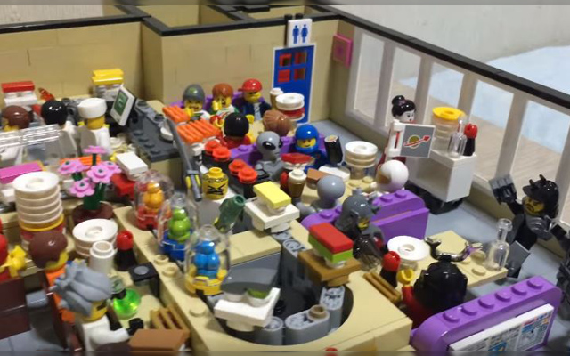 Moving LEGO Sushi Bar Has Chef With Katana and Astronauts Downing Beer