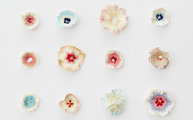 Color Your Room With Gorgeous Flowers Made From Pencil Shavings