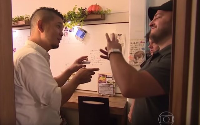 New Tokyo Cafe Run By Deaf Employees Shines Light On Equality In The Workplace