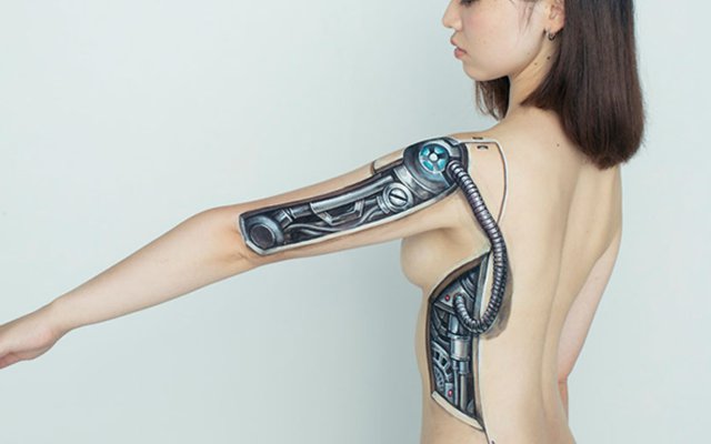 Surreal And Super Realistic Body Painting By Japanese Artist Blends Organic With Otherwordly