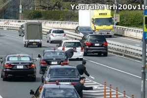 The Japanese Prime Minister Has A Very Particular Way Of Merging Into Traffic
