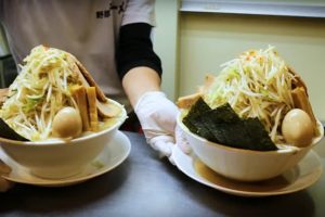 Attempting The Monster Ramen Challenge In Akihabara, Tokyo!
