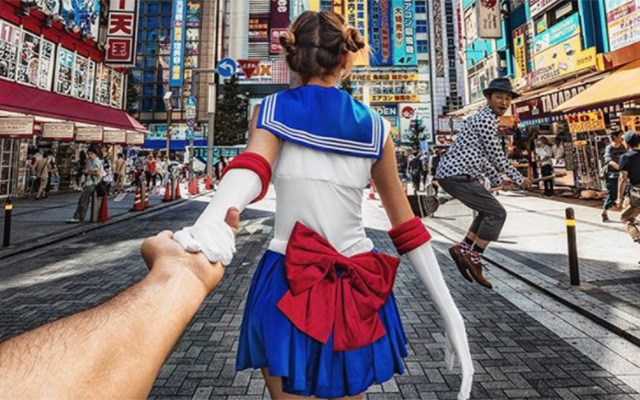 Popular #FollowMeTo Couple Takes A Beautiful Trip Through Iconic Japanese Travel Spots