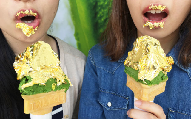 Try Gold Leaf-Covered Matcha Gelatos For A Lavish Spin To Your Usual Ice Cream Cone