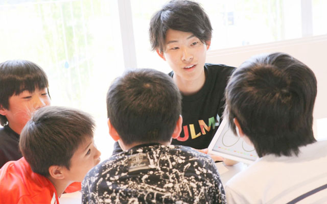 Japan Opens “YouTuber Academy” Training Courses For Elementary School Students