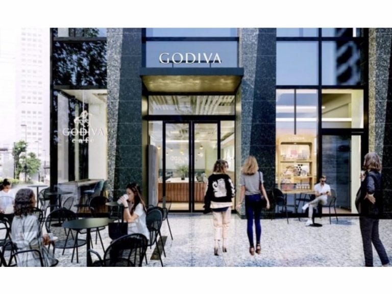 Enjoy Chocolixir frappes and a seasonal menu at the newly opened Godiva Café in Nihonbashi 