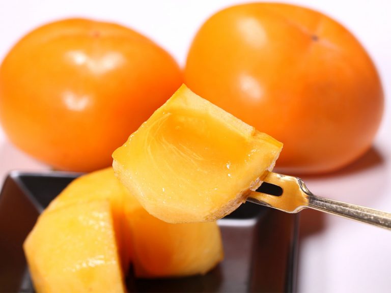 This delicious pudding made solely with persimmons and milk is trending in Japan