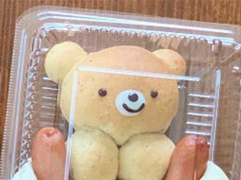 Bread artist continues to delight with creations contrasting cute bear heads and buff bodies
