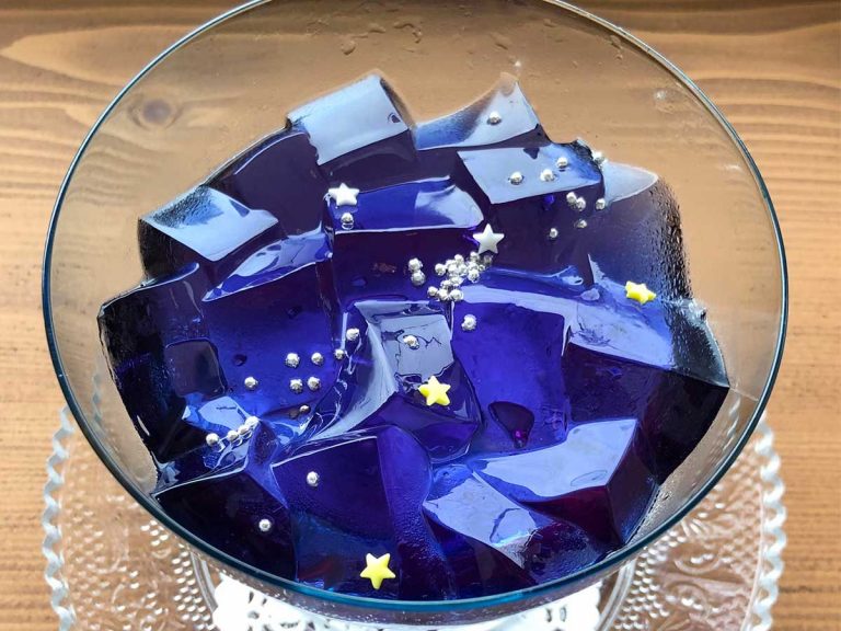Japanese cafe’s novel-inspired jelly is a galactic treat for the eyes