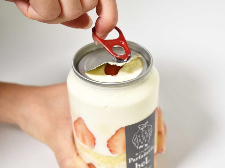 Japan’s new canned creamy shortcakes turn heads for sweet lovers
