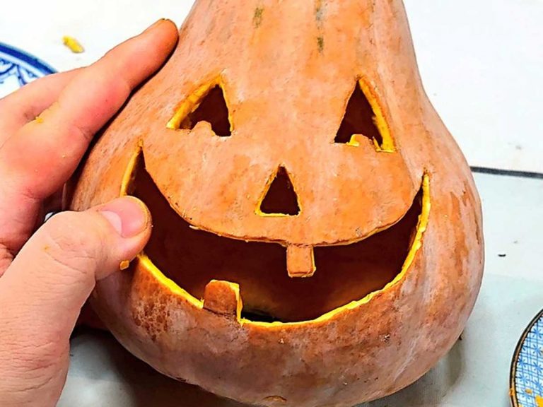 Japanese Twitter user’s Jack-o’-Lantern turns into a vengeful spirit just in time for Halloween