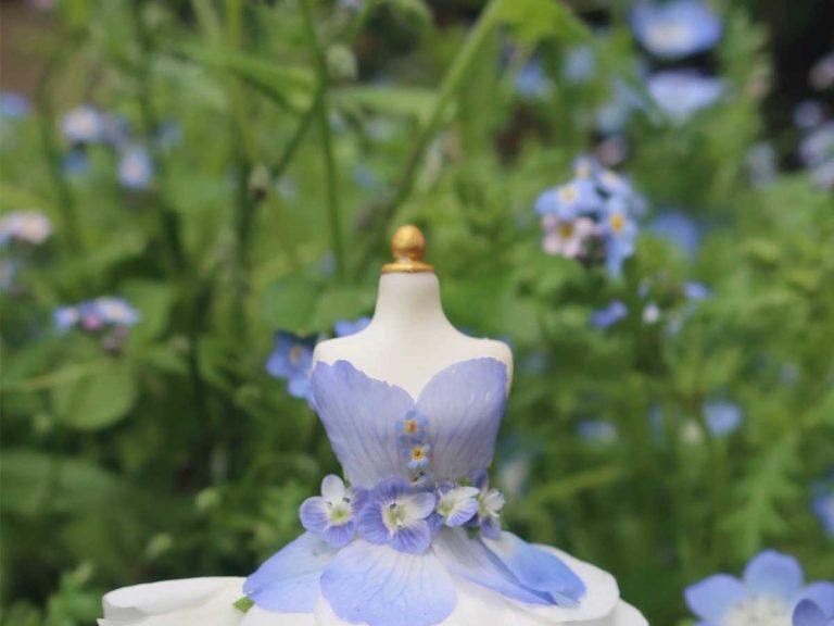 Japanese artist fashions gorgeous “Fairy Dresses” from flowers in her garden