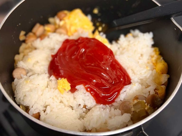 Chef’s super easy and delicious omurice recipe is an omelette cooking life-saver