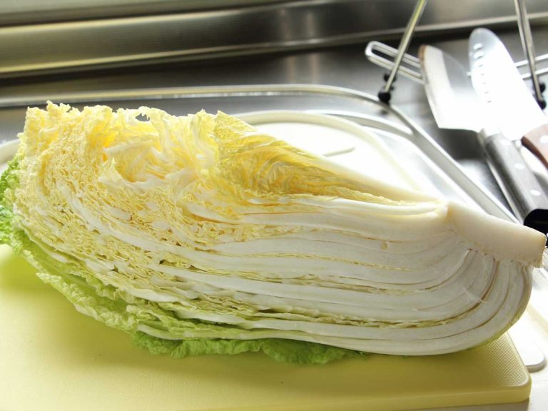 How to turn Napa cabbage into a tasty Japanese salad with just a few ingredients