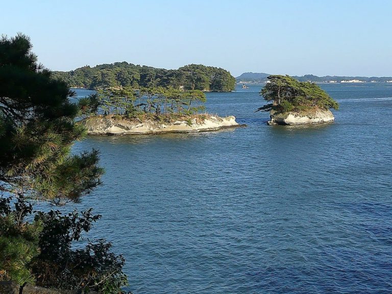Four spots from which to view beautiful Matsushima Bay