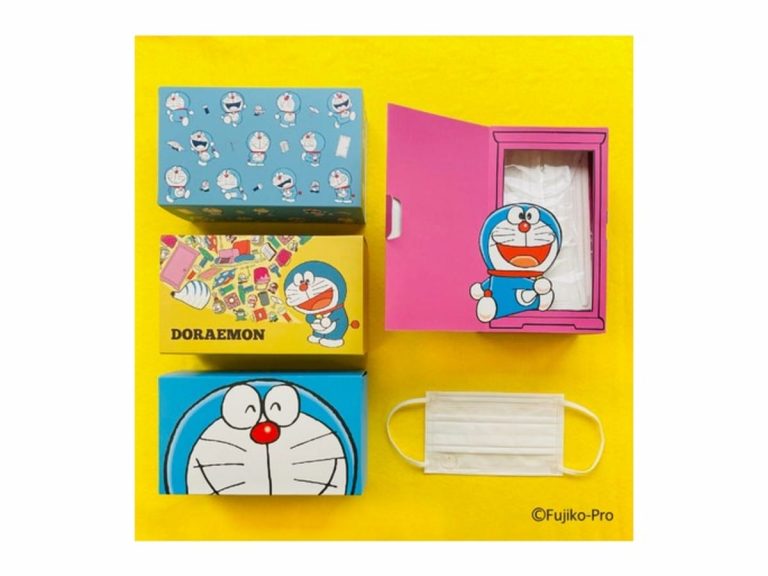 Doraemon helps make masks a little bit more fun during the pandemic days!