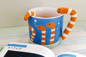 These adorable garden eel mugs and spoons will liven up your beverage breaks and meals