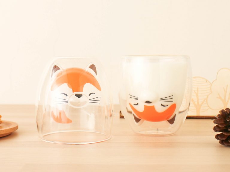 Let mischief loose with these bubbly Gongitsune double walled glass tumblers