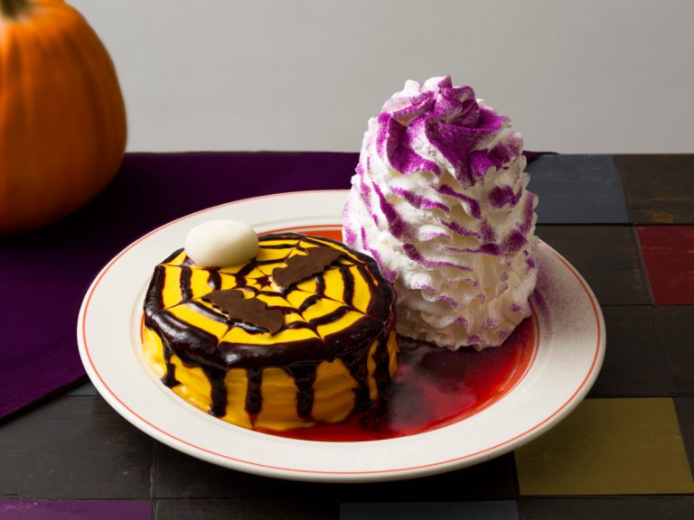 A hauntastic treat available at Eggs n’ Things stores across Japan