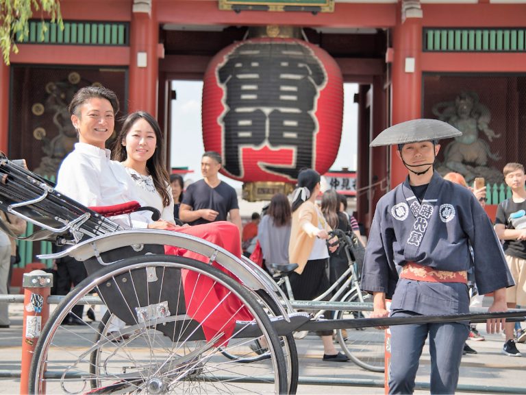 Asakusa rickshaw company offers discounted rides for those who have been vaccinated