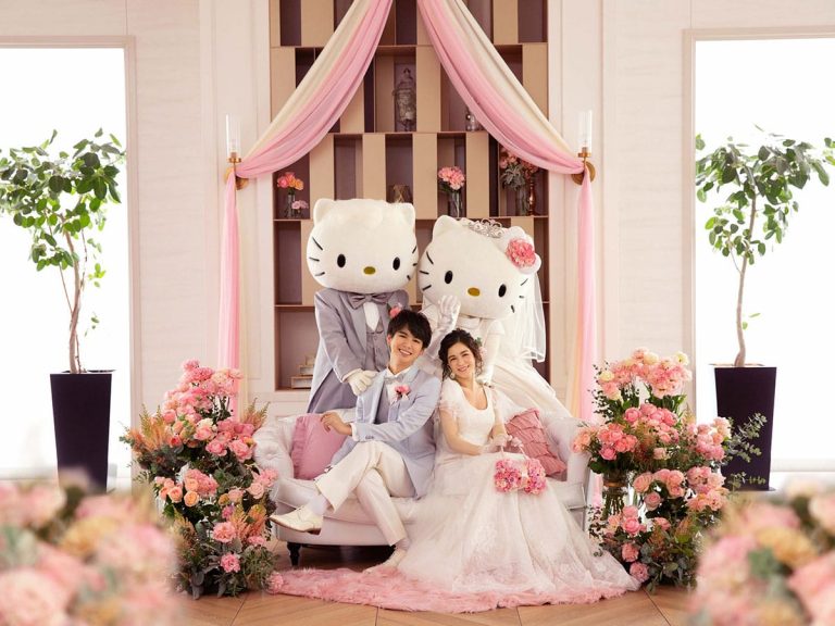Live kawaii ever after with a Hello Kitty and Dear Daniel wedding plan