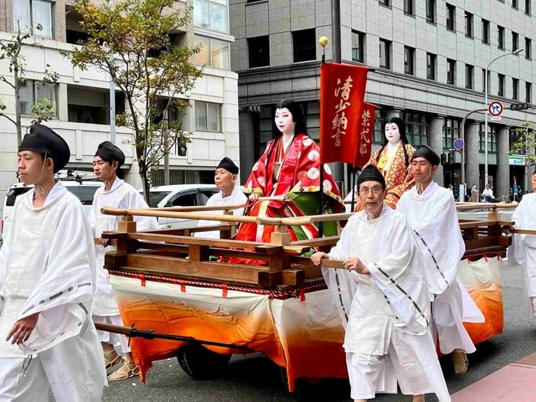 [Kimono Style] Kyoto Jidai Matsuri: A Catwalk of Fashion Through the Ages