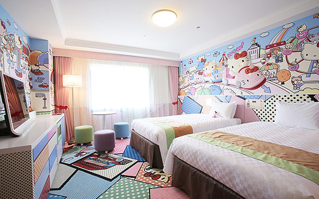 [Hidden Wonders of Japan] There’s A Hello Kitty Extravaganza at Keio Plaza Hotel!