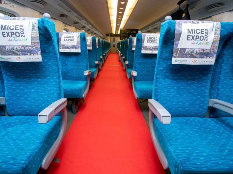 Rent a Shinkansen for private events? Give it a try!