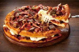 Japan’s “Meat Mountain Pizza” Is Over 4 Pounds And Loaded With 18 Types Of Meat