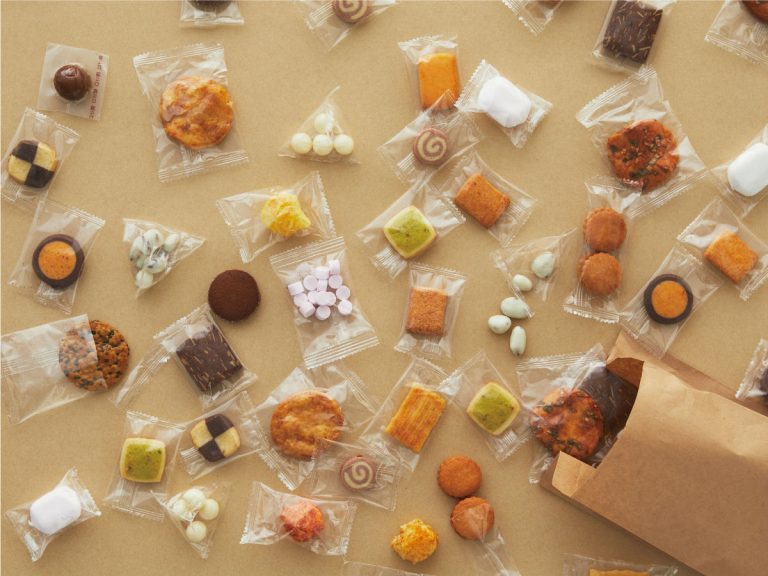 Muji to sell candy and snacks by weight, each individually plastic wrapped
