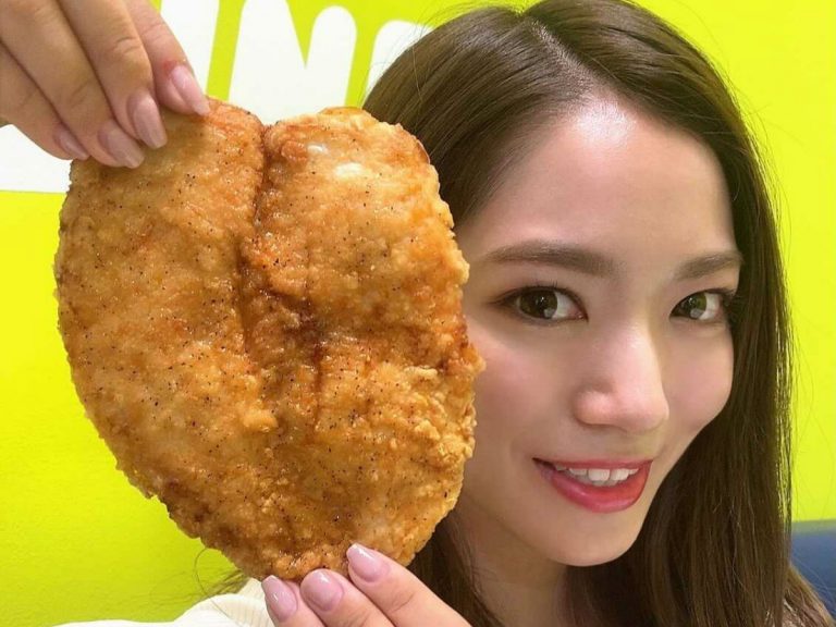Japan’s Chubby Airlines offers box of Infinity Fried Chicken “as big as your face”