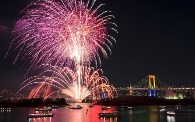 5 Tokyo Area Fireworks Festivals for a Sparkling Summer 2018