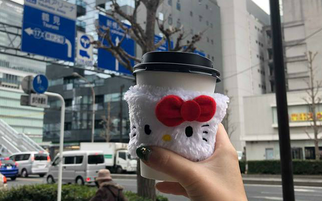 Fluffy Hello Kitty Cup Sleeves Given With Coffee Orders in Japanese Convenience Store Lawson