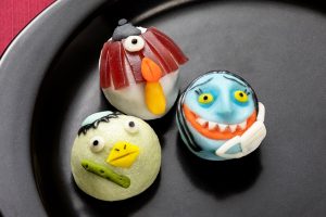 Slit-mouth woman and other Japanese ghouls turned into traditional sweets