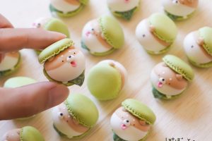 Japanese artist’s shiba inu macarons are just too cute to eat!