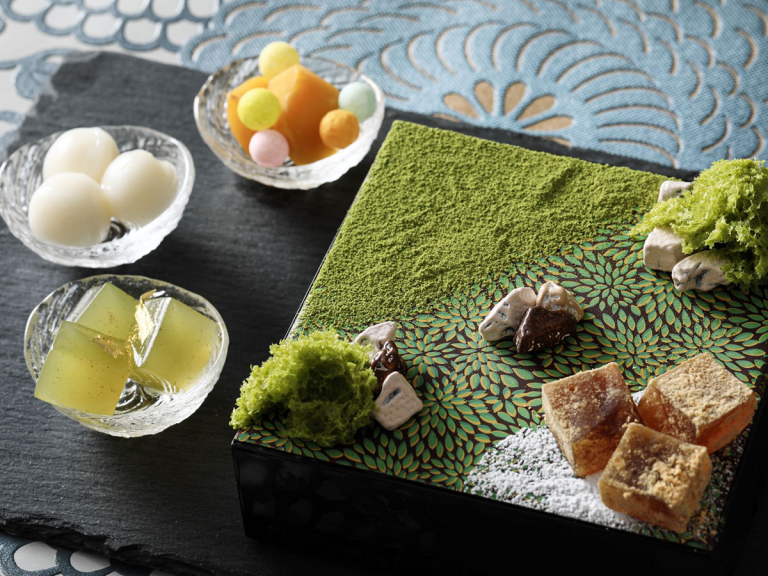 Japanese cafe tries out shaved ice dessert landscaping with miniature Kyoto garden matcha kakigori