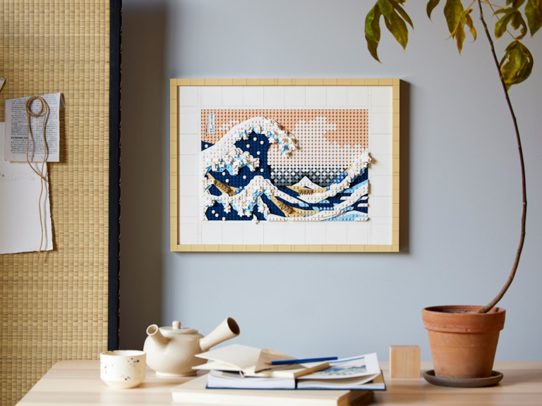 Build your own ‘Great Wave off Kanagawa’ with new Lego rendition of Hokusai’s famous print