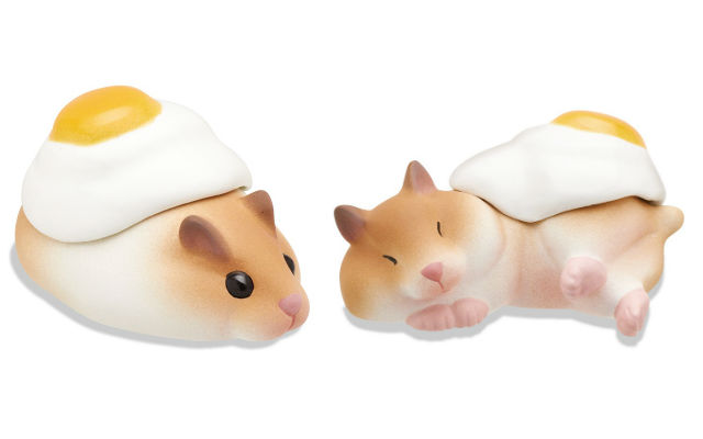“Ham And Egg” Hamster Capsule Toys Are The Cutest Breakfast Buddies Ever