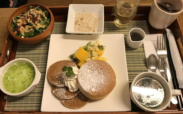 Woman Shows Incredible Quality Of Hospital Food She Was Served In Japan
