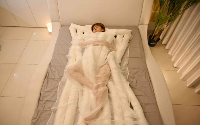 Japan’s Udon Noodle Tentacle Bed Will Wrap You Up And Put You To Sleep