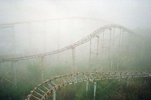 Top 5 Cool And Scary Abandoned Spots In Japan! Abandoned Theme Parks, Haunted Mines, Creepy Islands, Hotels, And More!