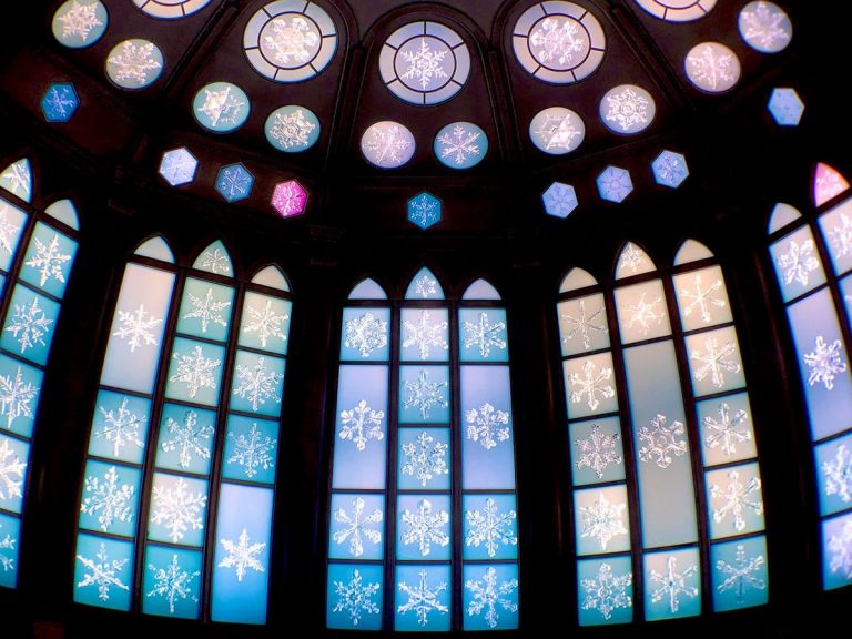 Gorgeous Snow Crystal Museum closed due to pandemic could reopen if you spread the word