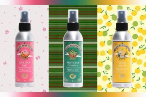 Moisturizing beauty mists envelop you in the fragrance of Japanese sweets